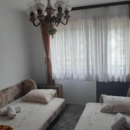 Nada Apartman *